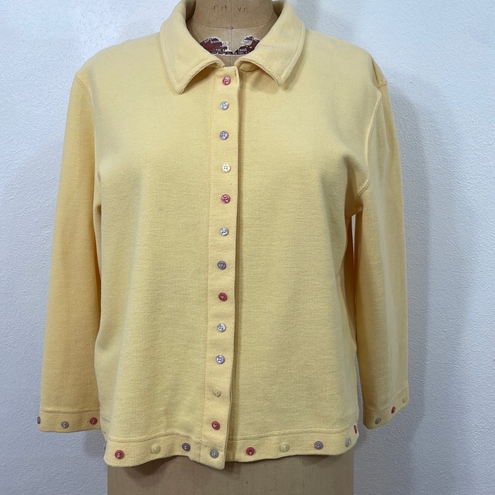 Allison Lane, simple yellow waffle knit cardigan w/snap front, button trimming